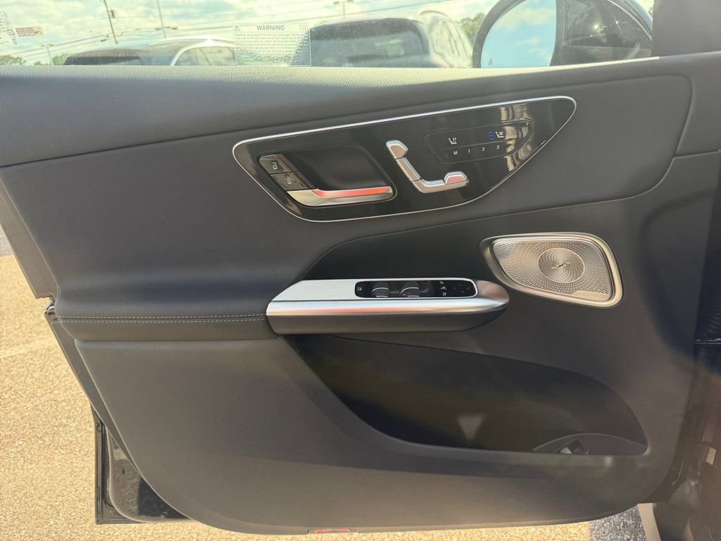 New 2026 Mercedes-Benz GLC 300 image 15