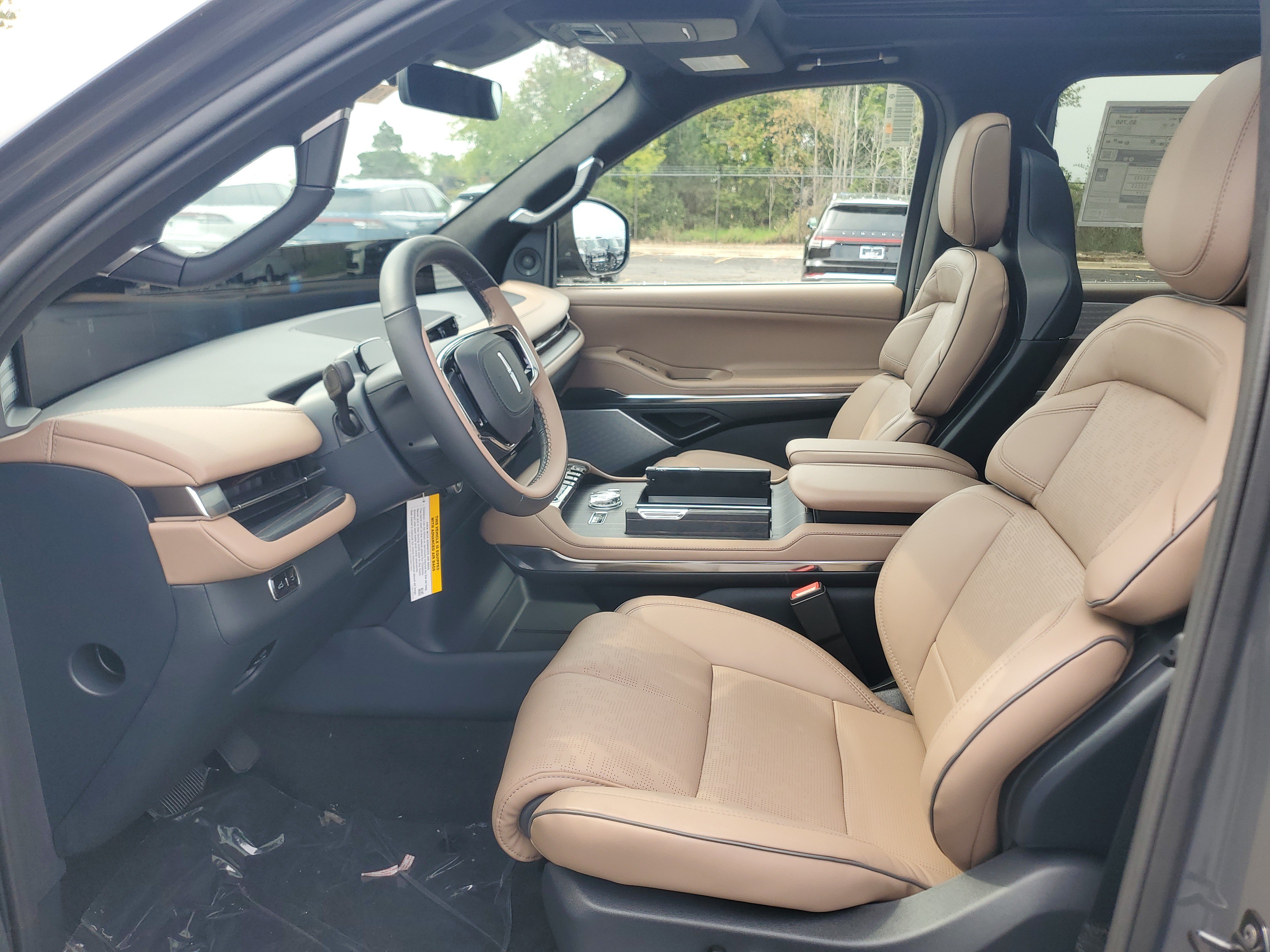 New 2027 Lincoln Navigator L Black Label AWD/4WD image 12