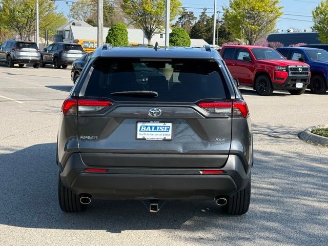 Used 2019 Toyota RAV4 XLE Premium w/ Cold Weather Package AWD/4WD image 6