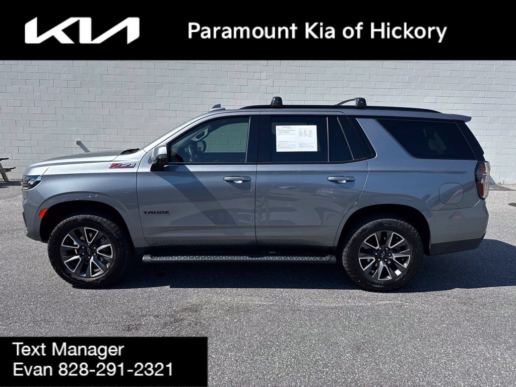 Used 2022 Chevrolet Tahoe Z71 w/ Luxury Package AWD/4WD image 4
