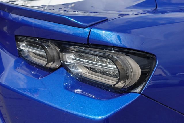 Used 2021 Chevrolet Camaro LT w/ RS Package image 9