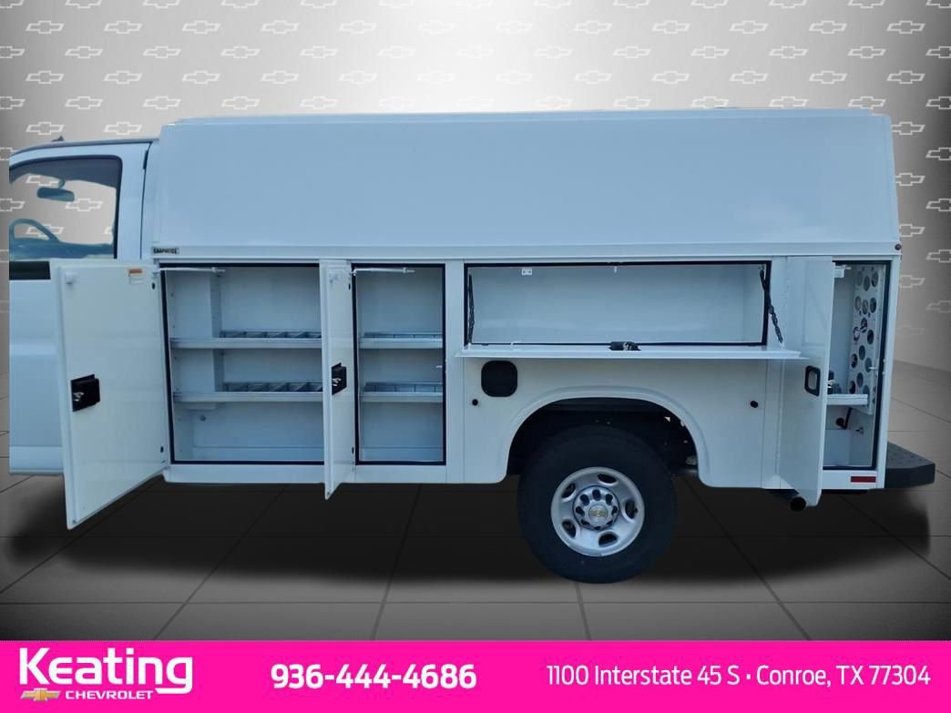 New 2024 Chevrolet Express 3500 w/ Power Convenience Package RWD image 13