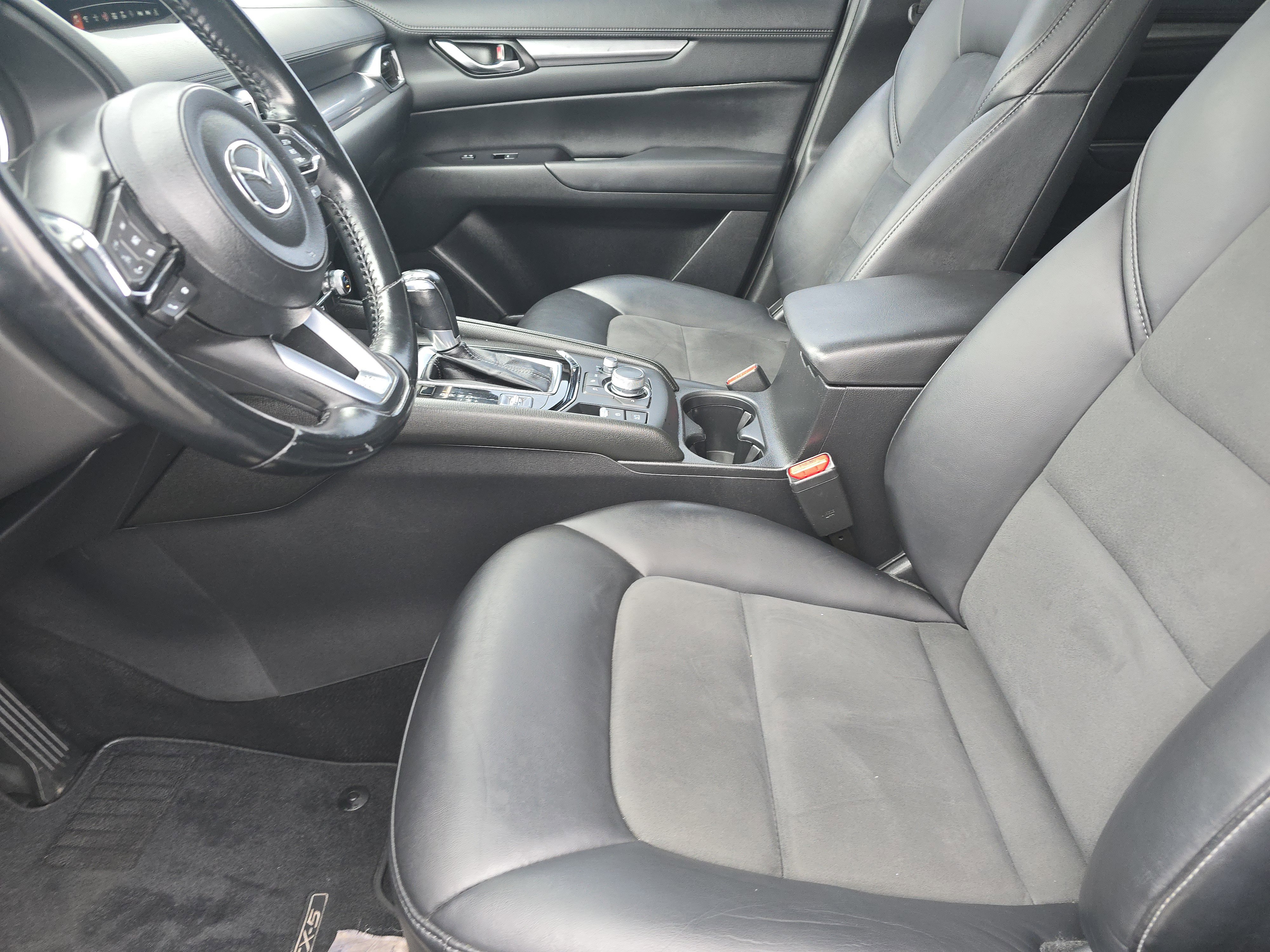 Used 2019 MAZDA CX-5 Touring image 7