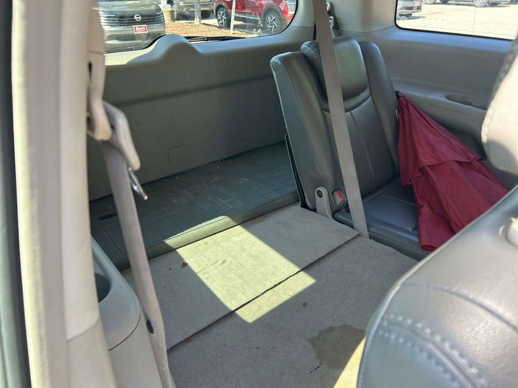 Used 2012 Nissan Quest S FWD image 10