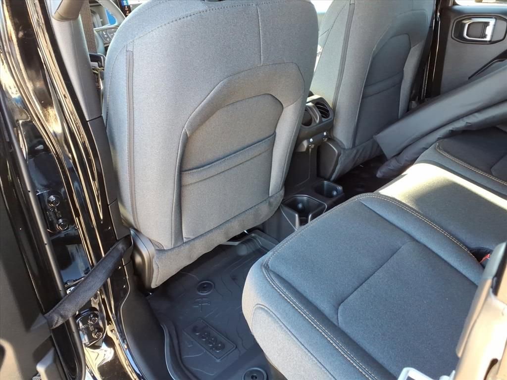 New 2026 Jeep Gladiator Sport image 33