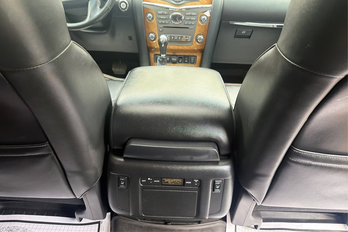 Used 2014 INFINITI QX80 4WD w/ Theater Package image 22
