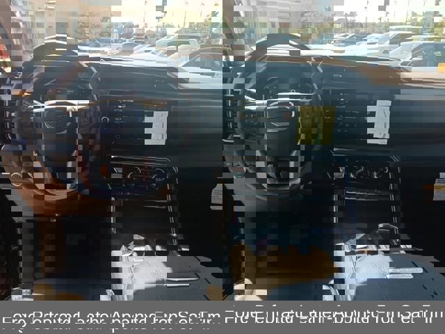 New 2025 GMC Sierra 2500 Denali w/ Denali Reserve Package image 19