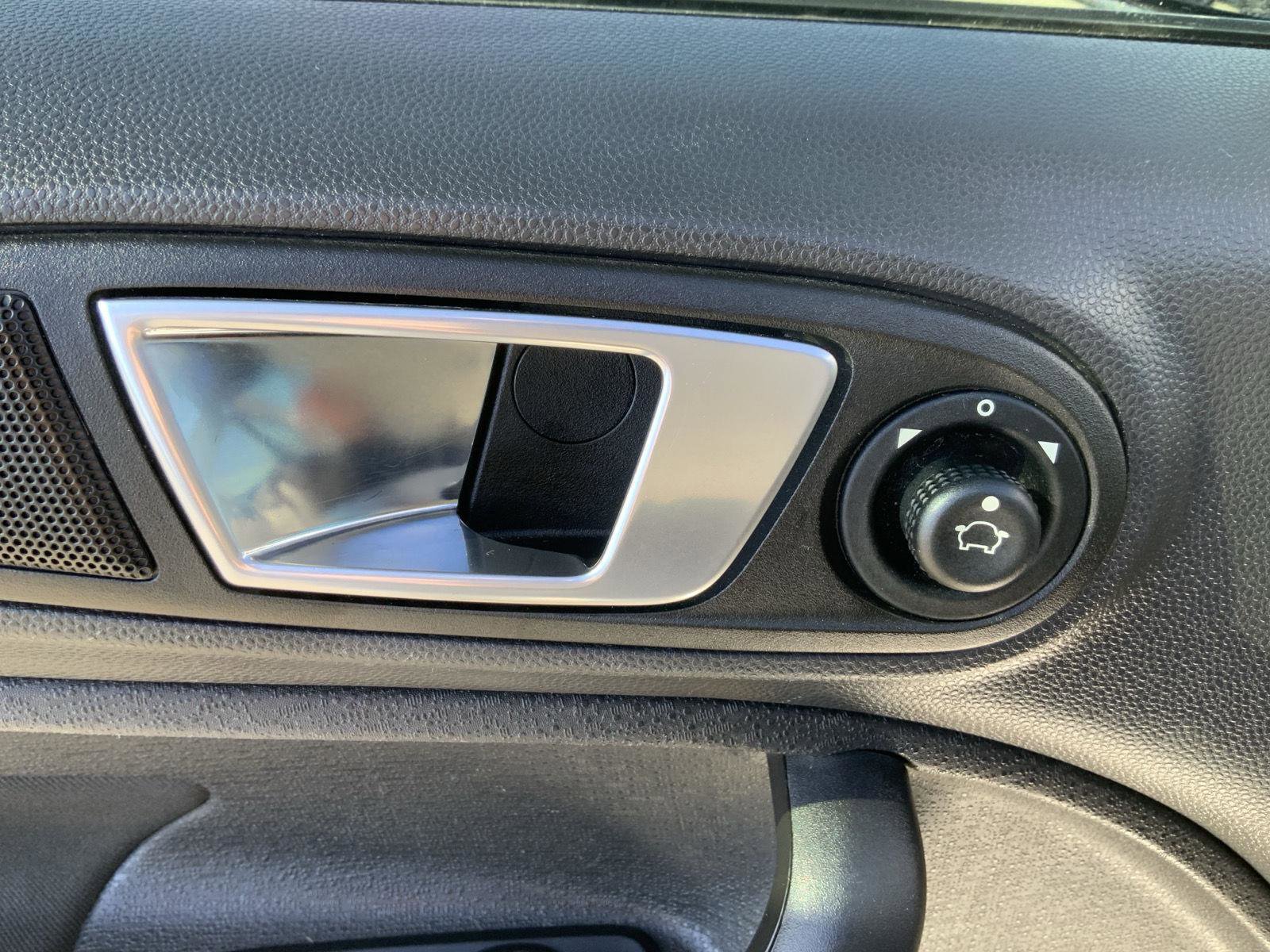 Used 2016 Ford Fiesta ST image 20