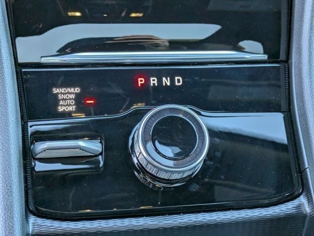 New 2026 Jeep Grand Cherokee Limited w/ Limited Altitude Package AWD/4WD image 26