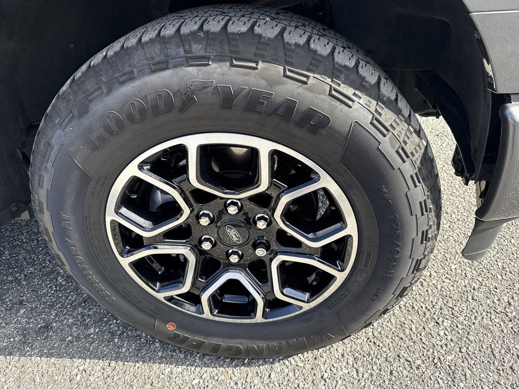 Used 2023 Ford F150 XLT w/ Equipment Group 302A High image 12