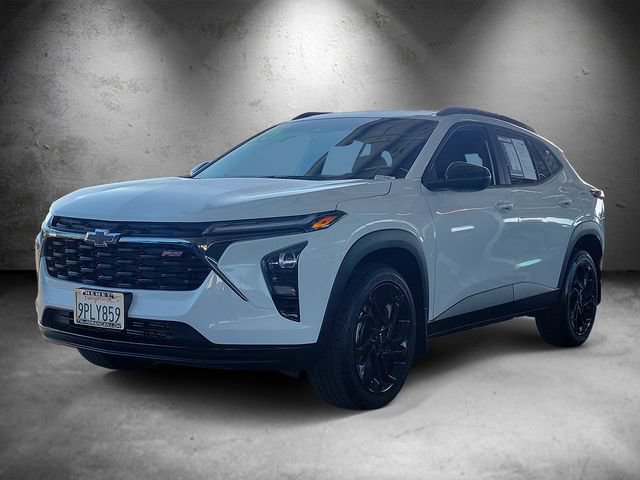 Used 2025 Chevrolet Trax RS FWD image 5
