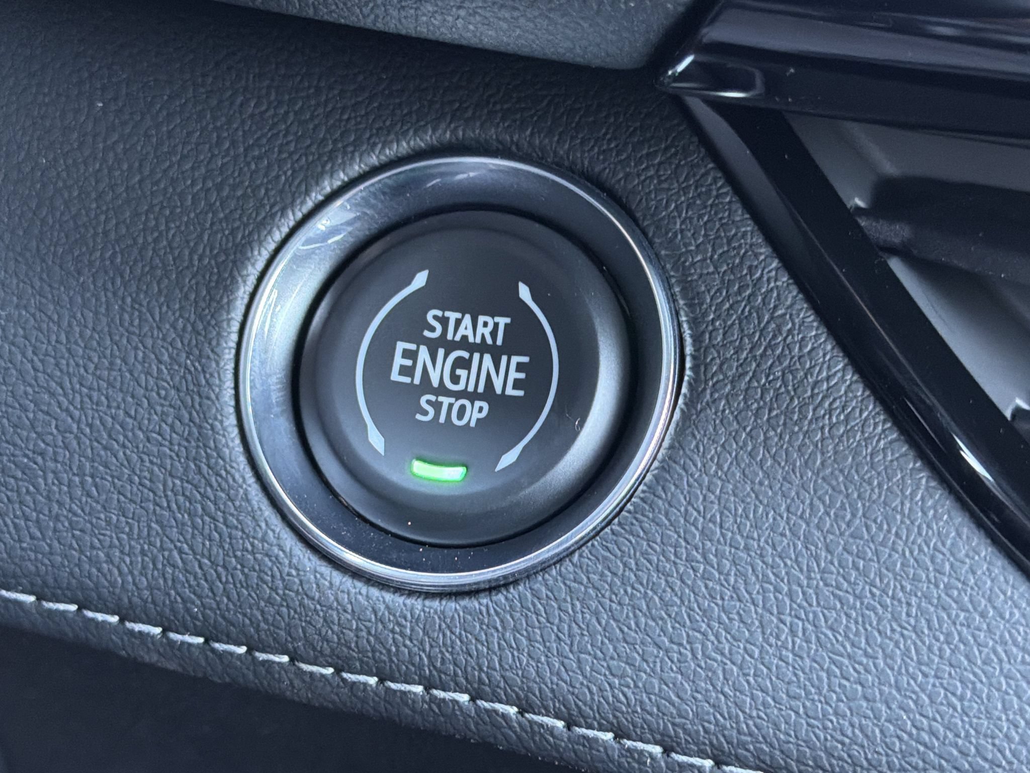 New 2027 Buick Enclave Avenir FWD image 8