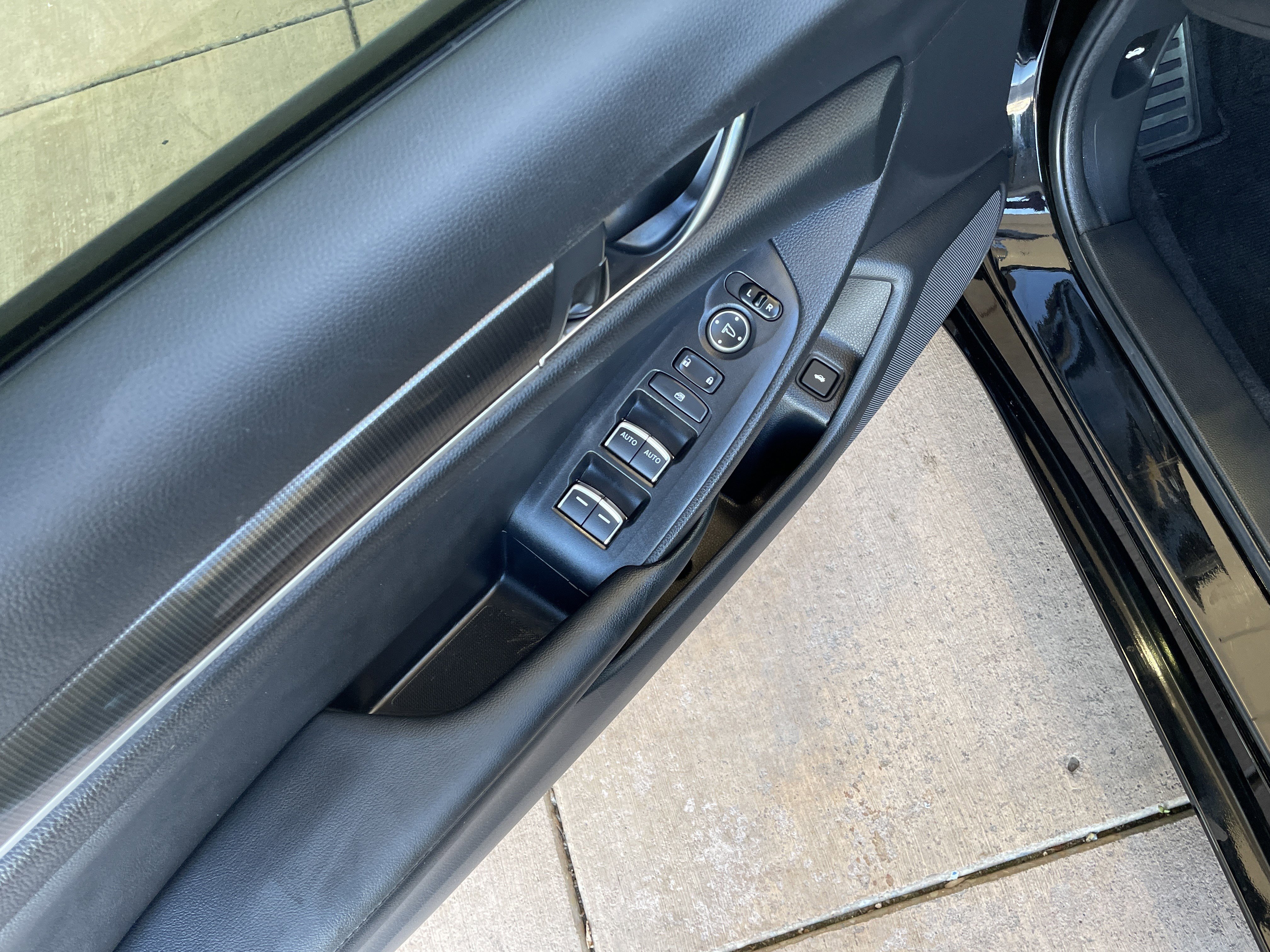 Used 2022 Honda Accord Sport image 15