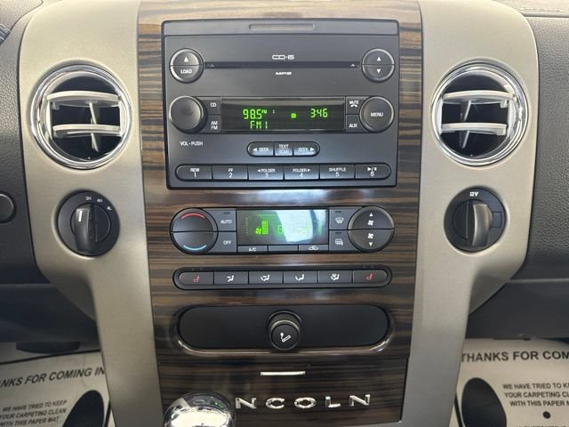 Used 2007 Lincoln Mark LT 4x4 image 15
