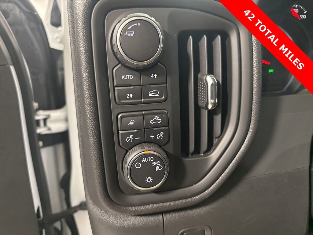 Used 2025 Chevrolet Silverado 1500 W/T w/ WT Value Package image 7