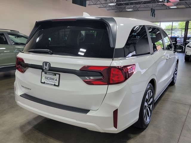 Certified 2026 Honda Odyssey EX-L image 5