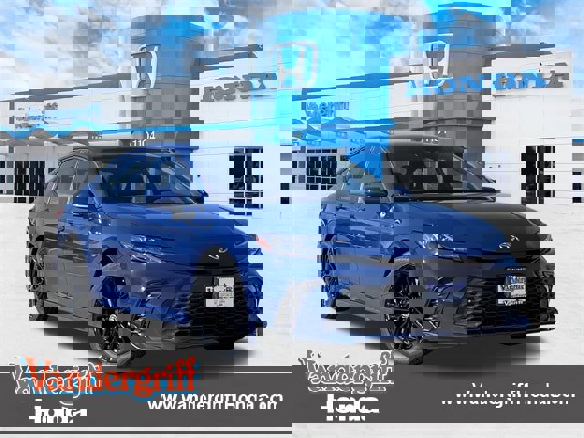 Used 2025 Toyota Camry SE image 1