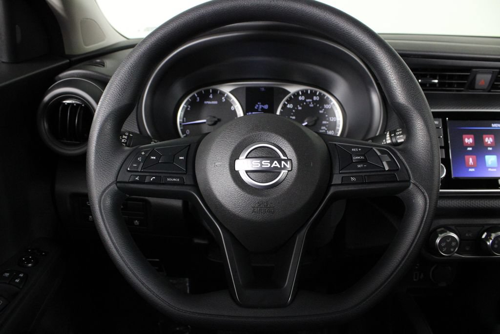 Certified 2025 Nissan Kicks Play S FWD image 10