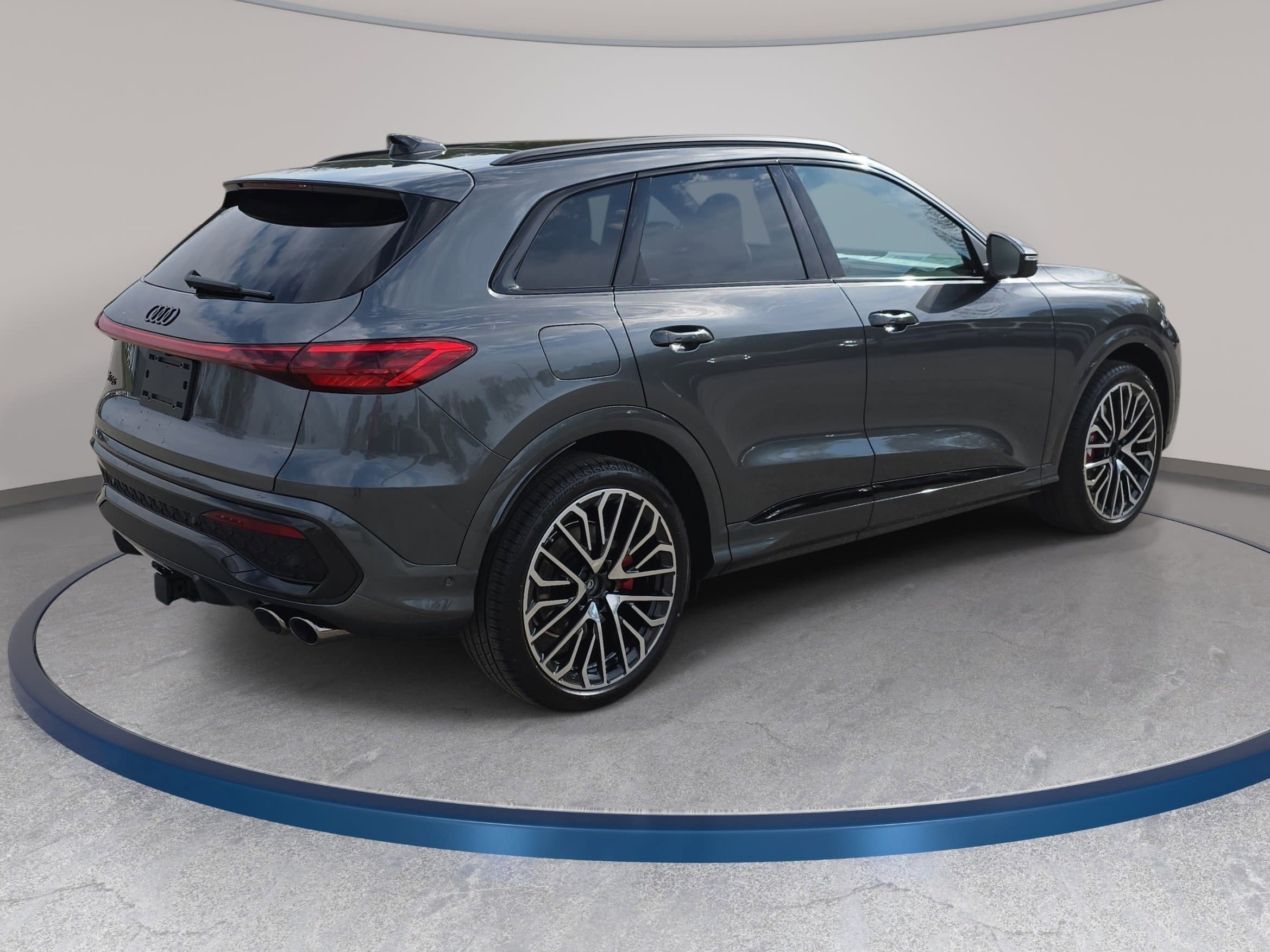 New 2026 Audi SQ5 Premium Plus image 5