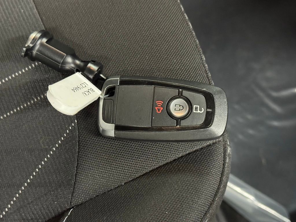 Used 2020 Ford EcoSport SE image 42