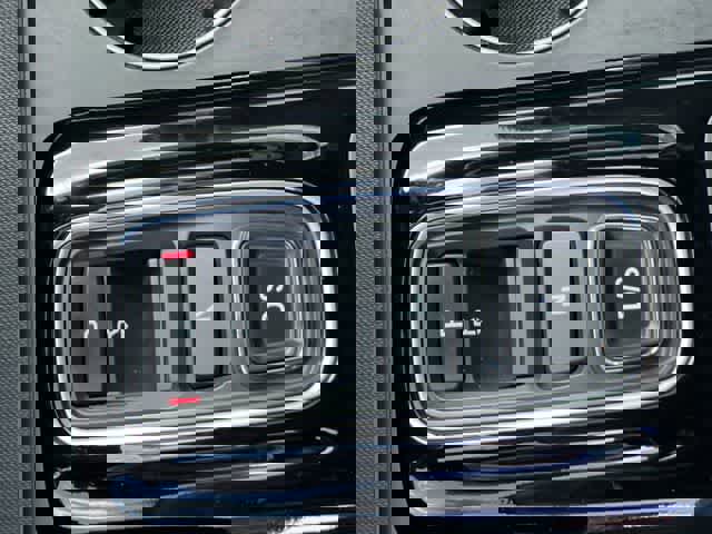 Used 2023 Honda Pilot LX image 16