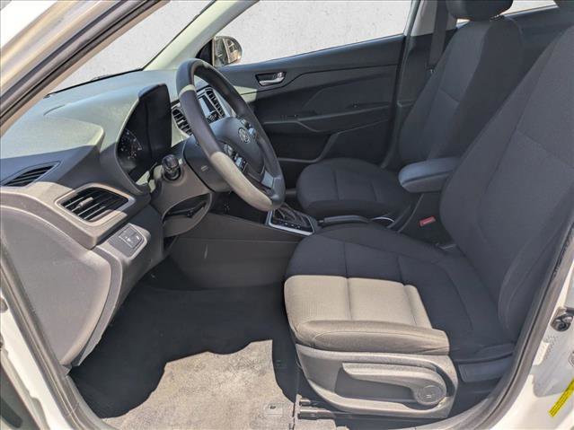 Used 2022 Hyundai Accent SEL FWD image 16