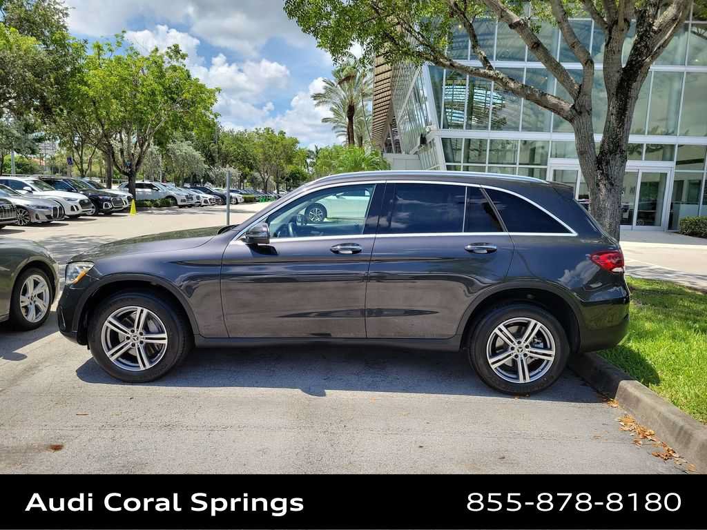 Used 2020 Mercedes-Benz GLC 300 image 3