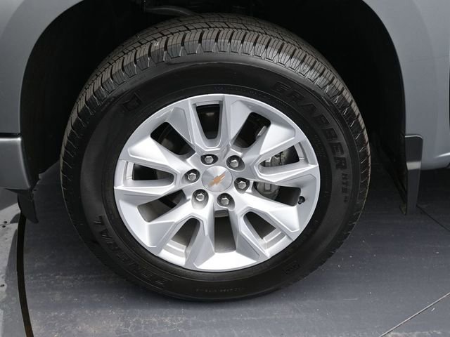 Used 2025 Chevrolet Silverado 1500 Custom image 24