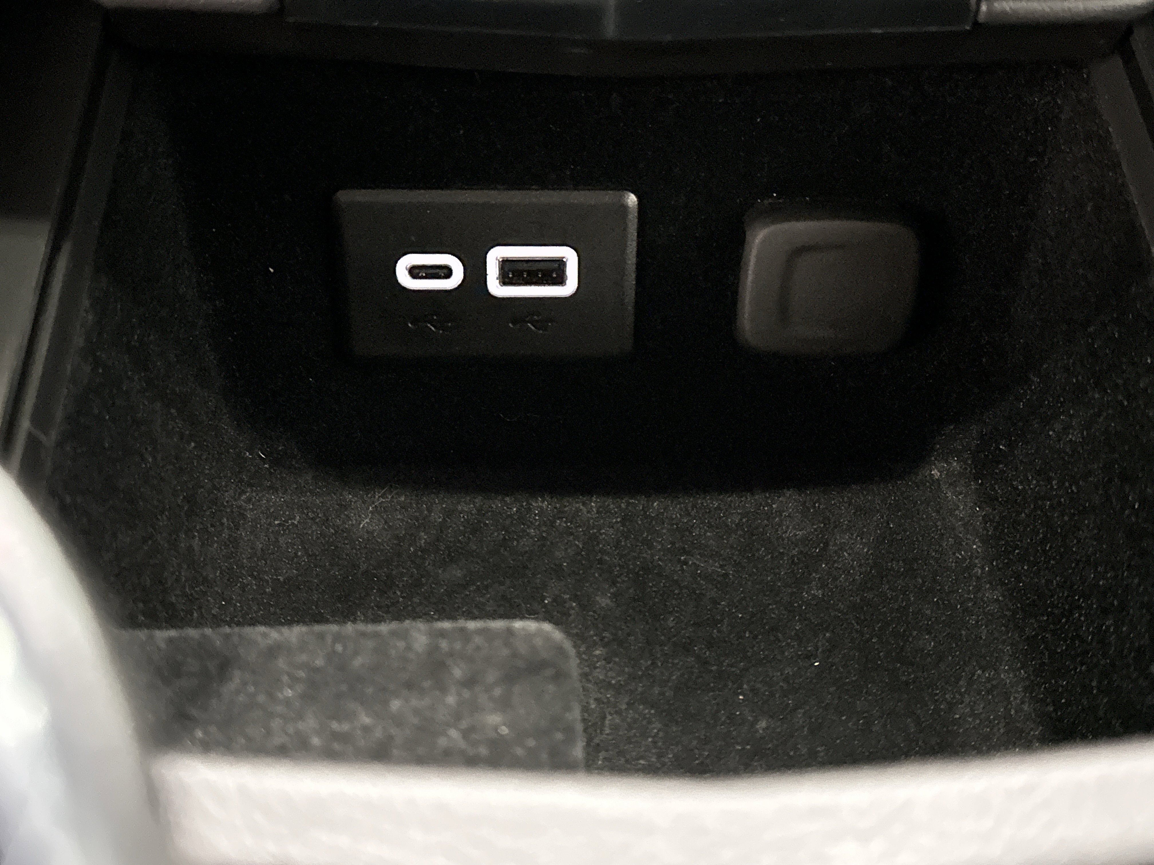 Used 2023 Cadillac XT4 Premium Luxury image 40