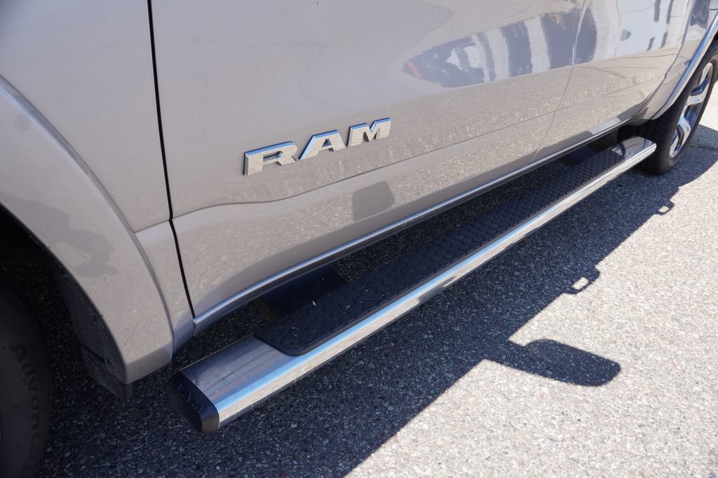 Certified 2021 RAM 1500 Laramie AWD/4WD image 14