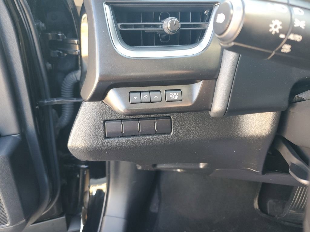Used 2021 Lexus UX 250h AWD/4WD image 33