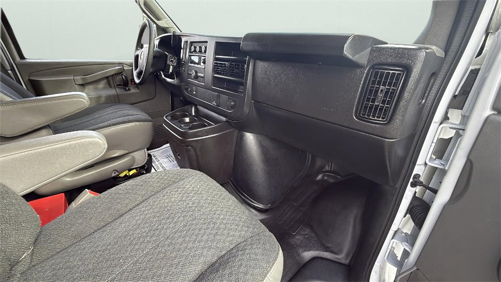Used 2024 Chevrolet Express 2500 w/ Driver Convenience Package image 29
