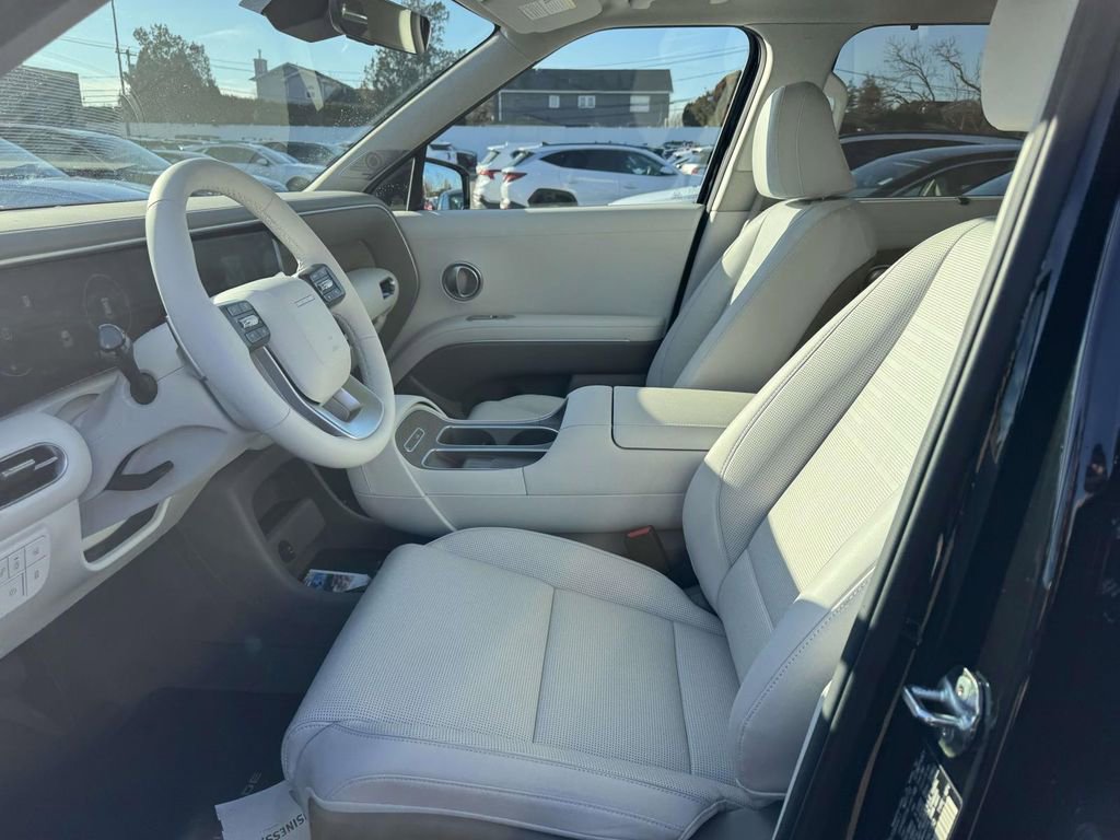 Used 2026 Hyundai Palisade Limited image 12