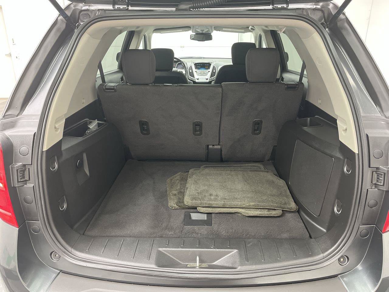 Used 2017 Chevrolet Equinox LT w/ Convenience Package AWD/4WD image 27