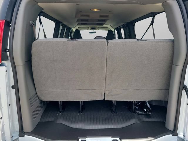 New 2026 Chevrolet Express 3500 LS RWD image 9
