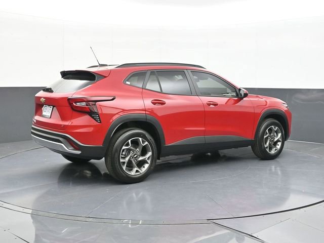 New 2026 Chevrolet Trax LT w/ Driver Confidence Package FWD image 13