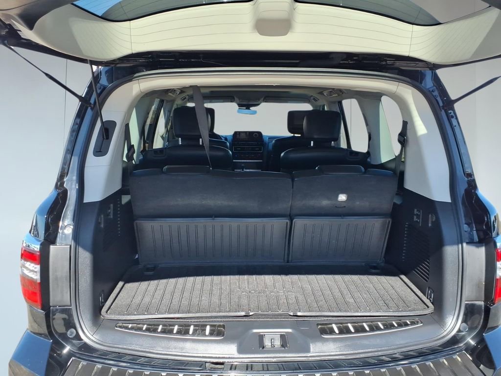 Used 2023 Nissan Armada Platinum w/ Captain's Chairs Package image 9