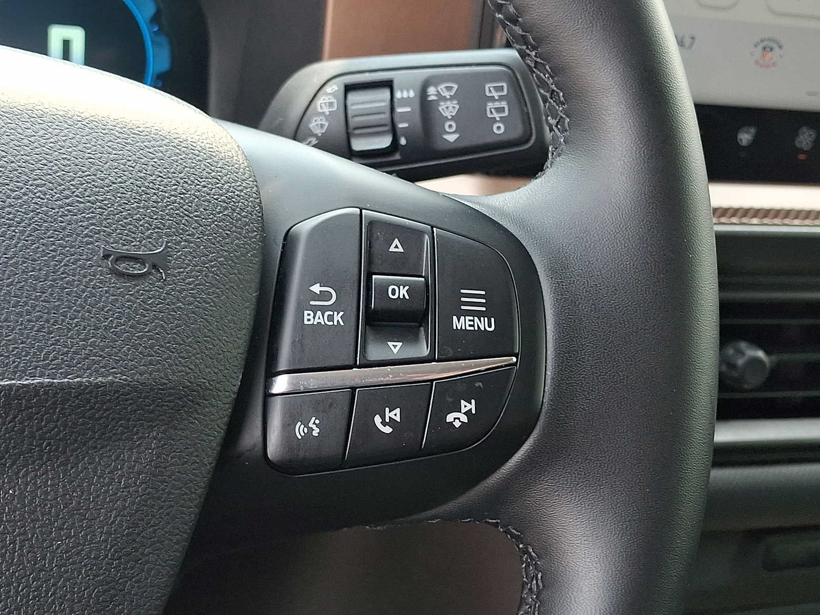 Used 2025 Ford Bronco Sport Outer Banks AWD/4WD image 21