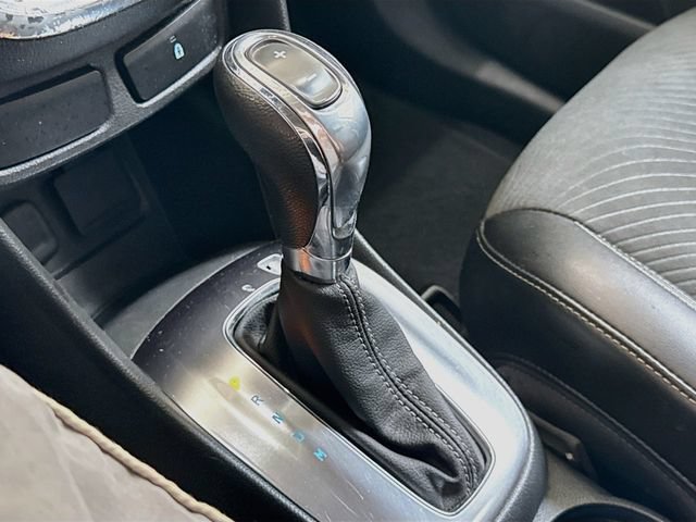 Used 2014 Buick Encore FWD image 16