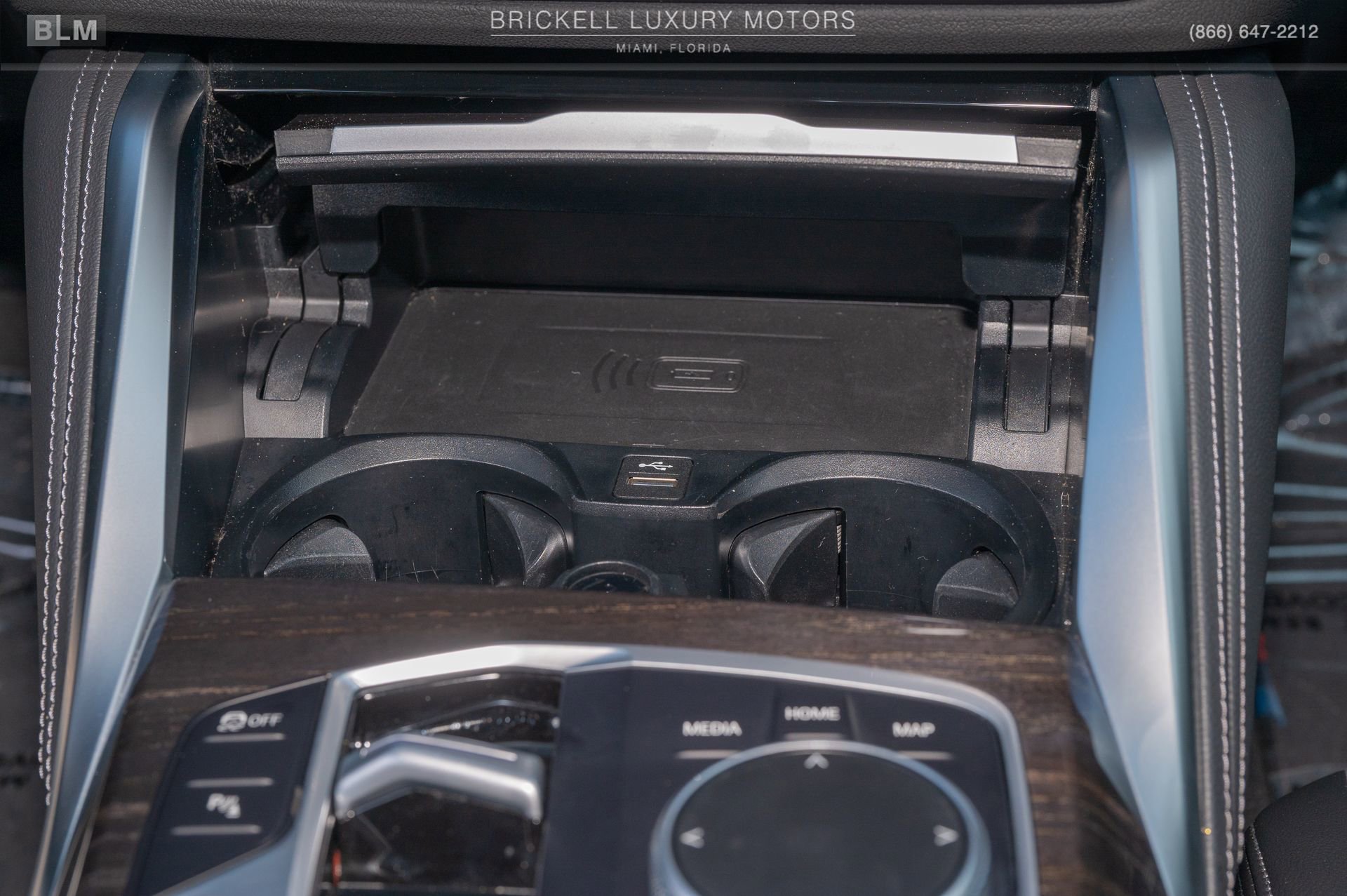 Used 2024 BMW M440i Convertible w/ Shadowloine Package image 24