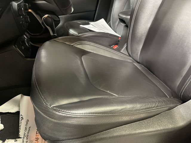 Certified 2020 Jeep Renegade Limited AWD/4WD image 11