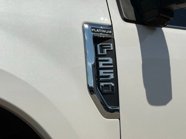 Used 2017 Ford F250 Platinum w/ Platinum Ultimate Package AWD/4WD image 9