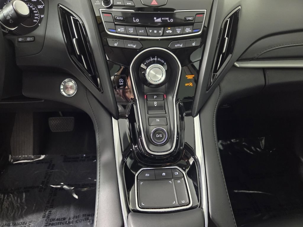 Used 2024 Acura RDX SH-AWD image 13