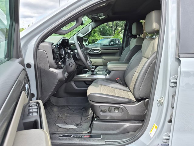 Used 2024 Chevrolet Silverado 1500 ZR2 w/ Technology Package AWD/4WD image 14