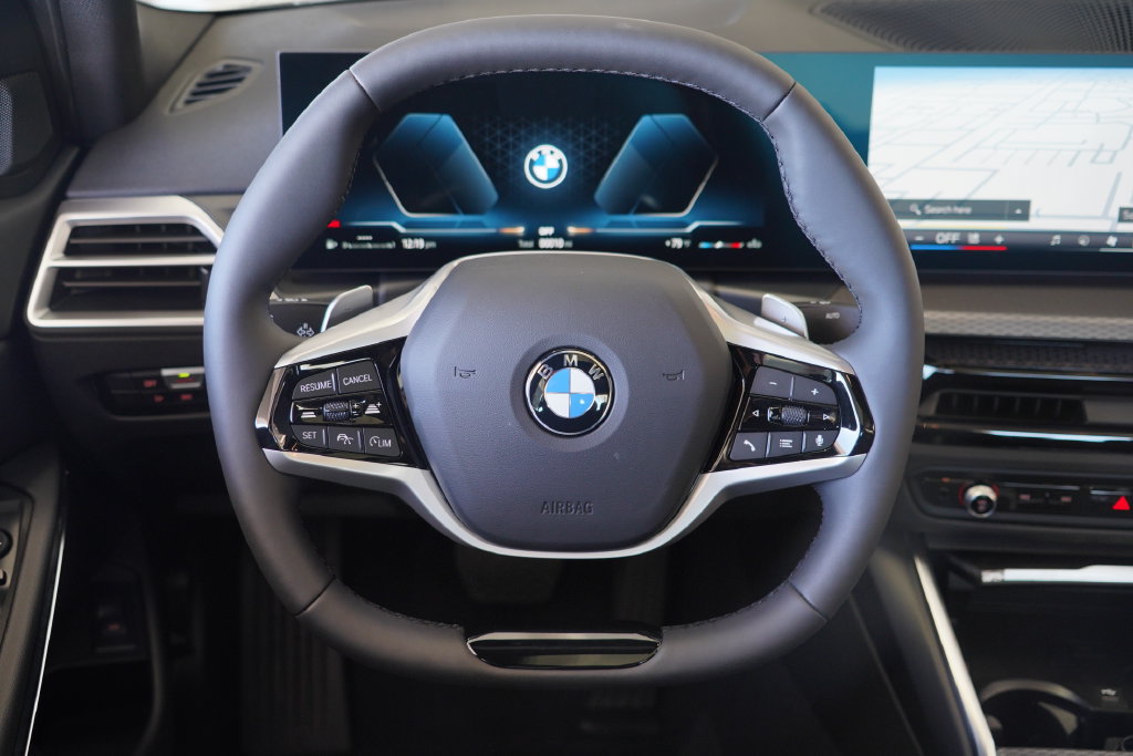 New 2026 BMW 330i xDrive Sedan w/ Convenience Package AWD/4WD image 23