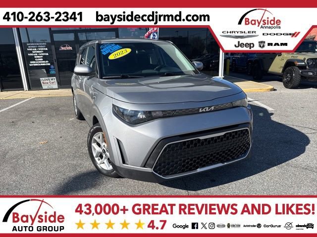 Used 2023 Kia Soul LX w/ Option Group 015