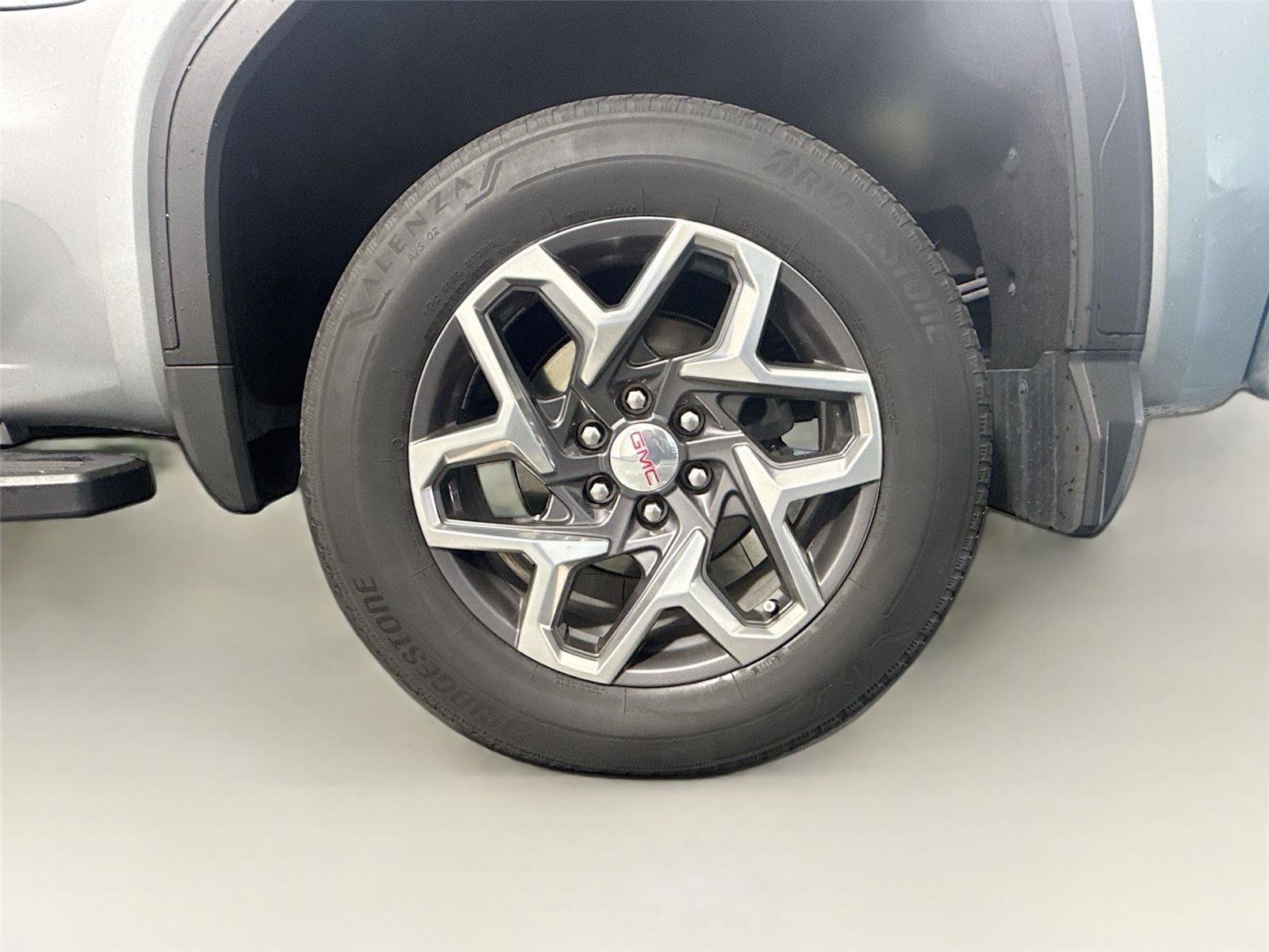 Used 2023 GMC Sierra 1500 SLT w/ SLT Premium Package RWD image 27
