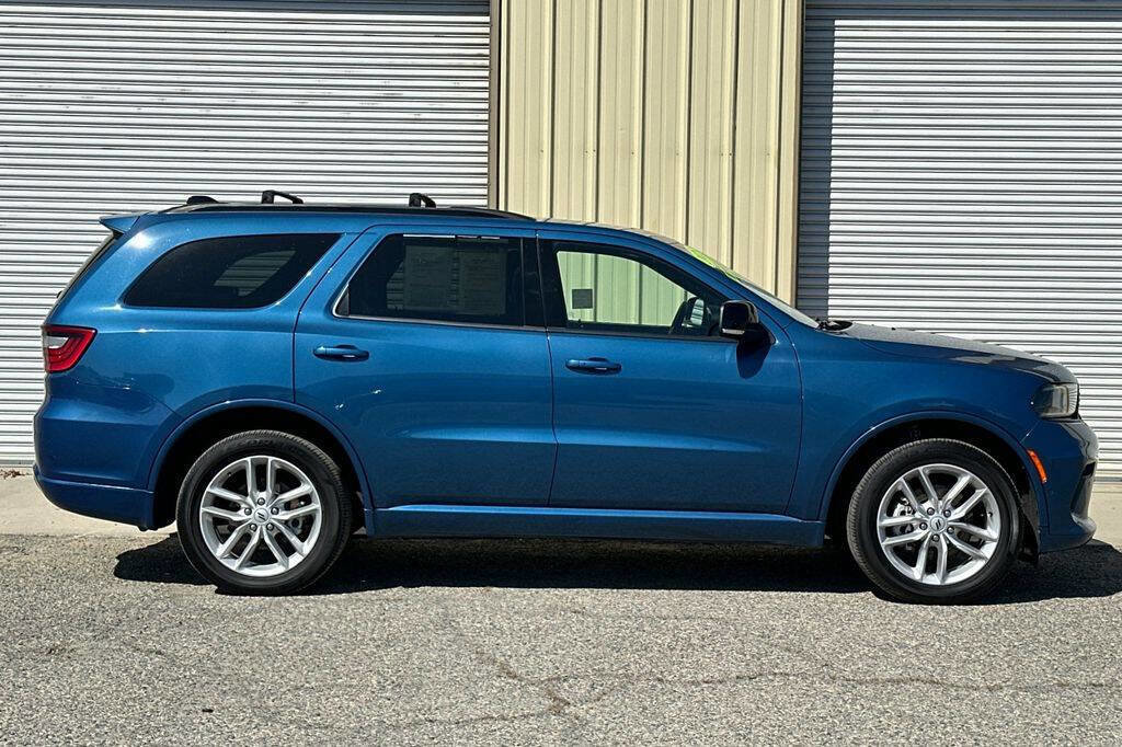 Used 2025 Dodge Durango GT image 7