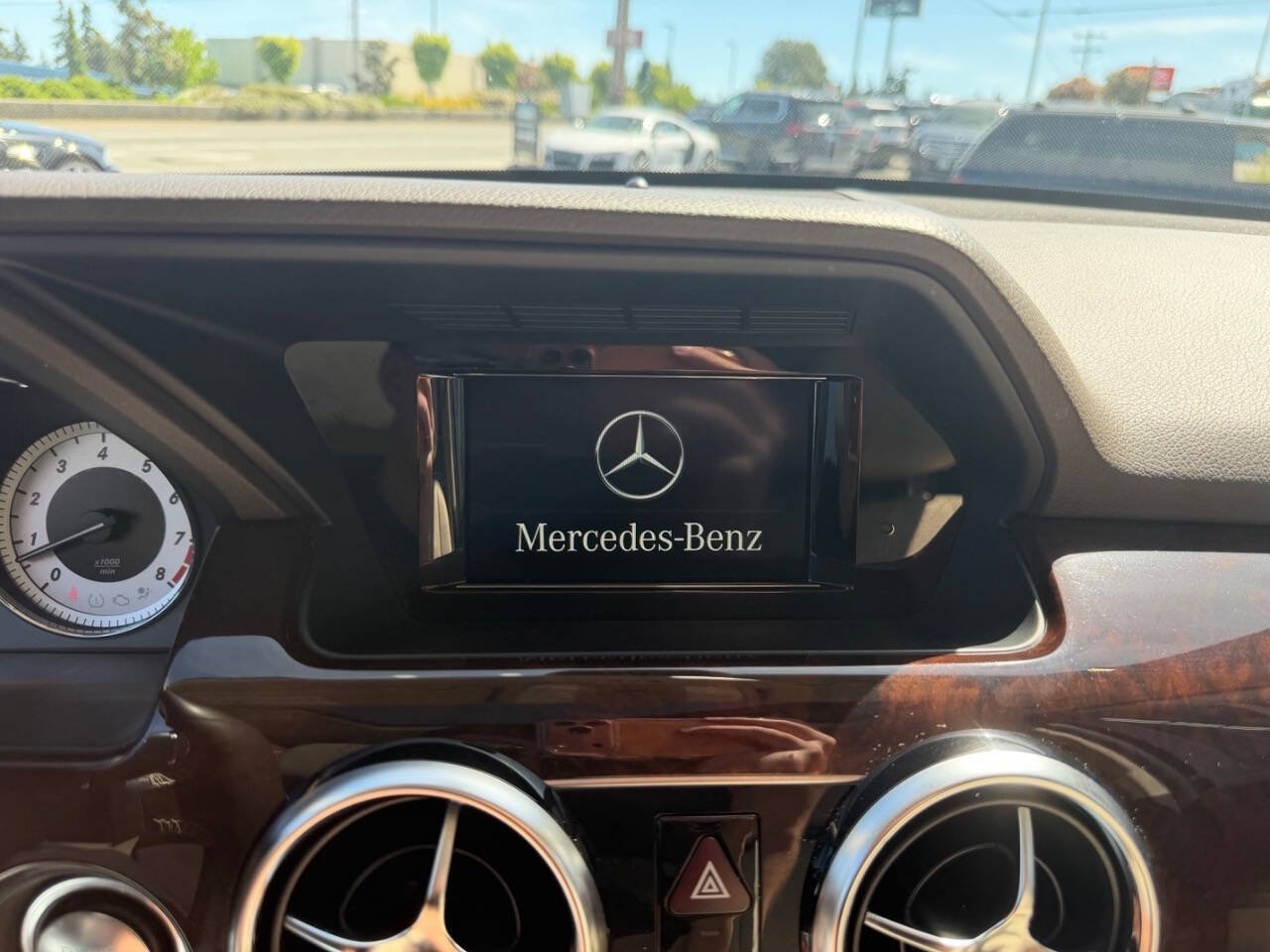Used 2014 Mercedes-Benz GLK 350 2WD image 34