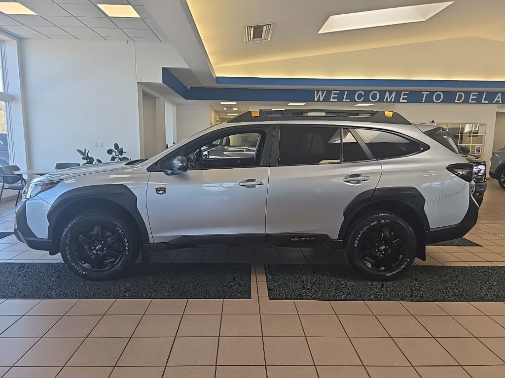 Used 2022 Subaru Outback Wilderness image 3